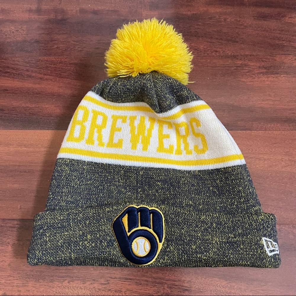 Milwaukee Brewers youth beanie hat